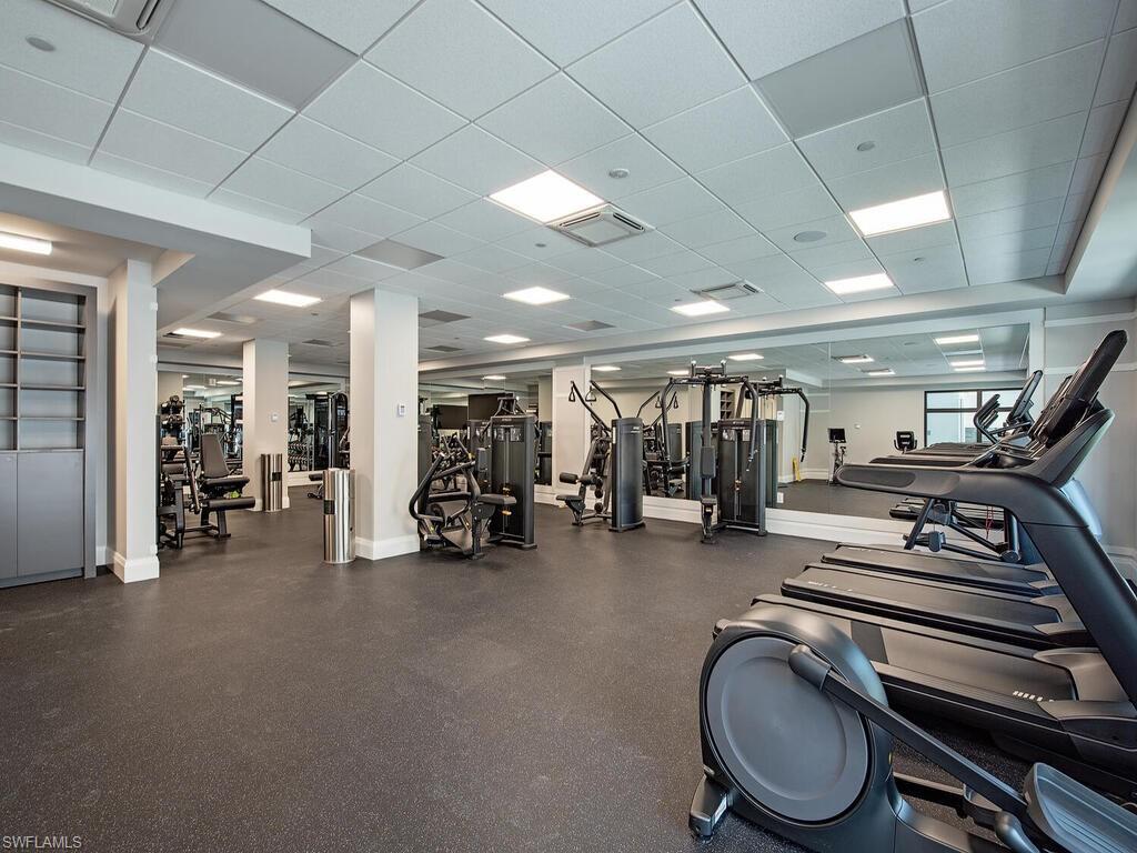 QUATTRO AT NAPLES SQUARE - Residential