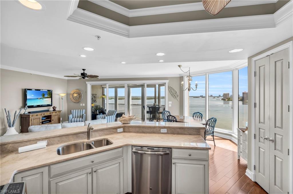 WATERSIDE AT BAY BEACH - Residential