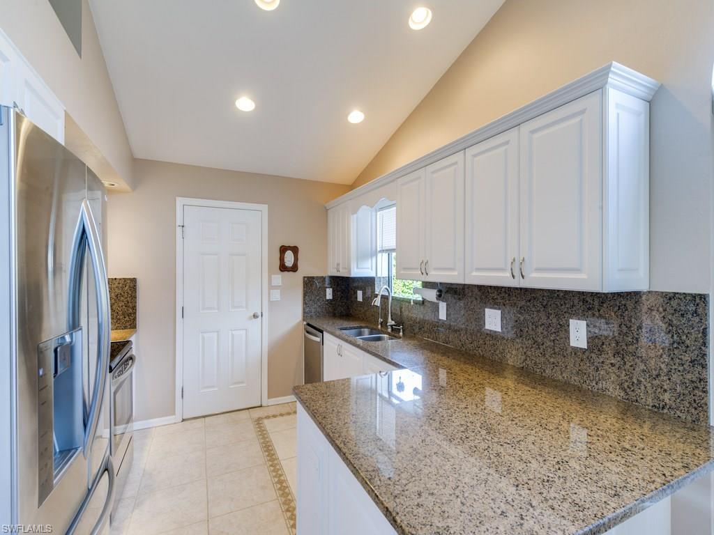HUNTERS RIDGE - Residential