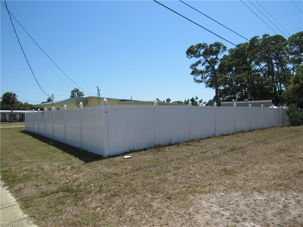 PORT CHARLOTTE - Residential