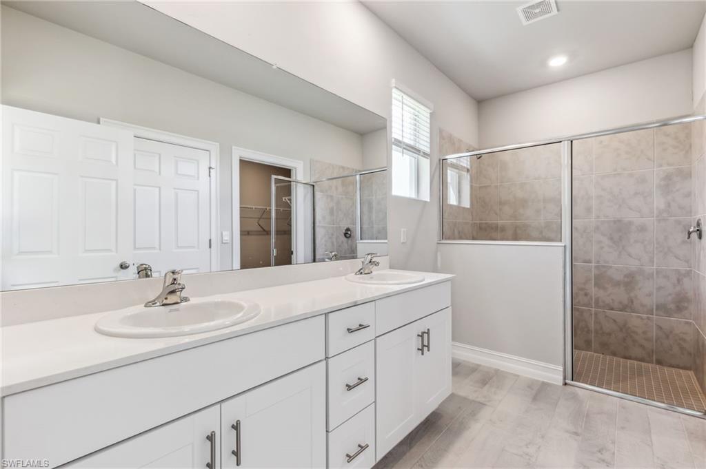 BELLE ARBOR - Residential