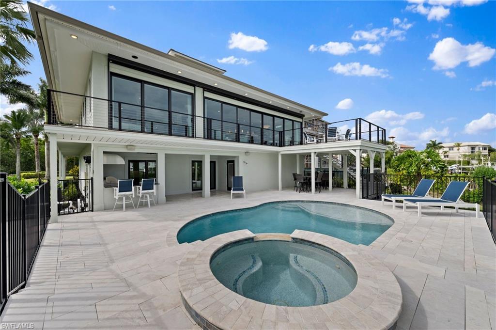 SOUTHPORT ON THE BAY - Residential