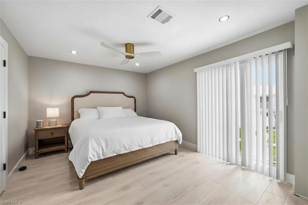 BOARDWALK CAPER - Residential