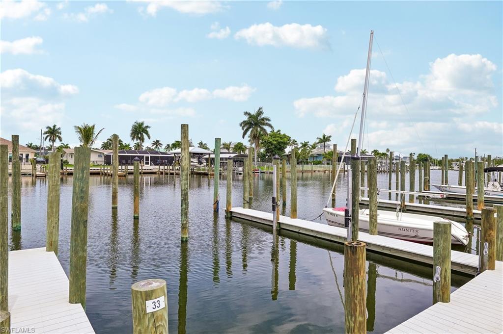BOARDWALK CAPER - Residential