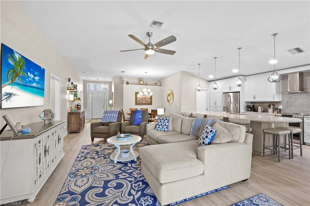FOXTAIL CREEK - Residential