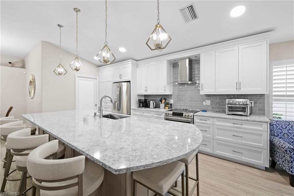 FOXTAIL CREEK - Residential