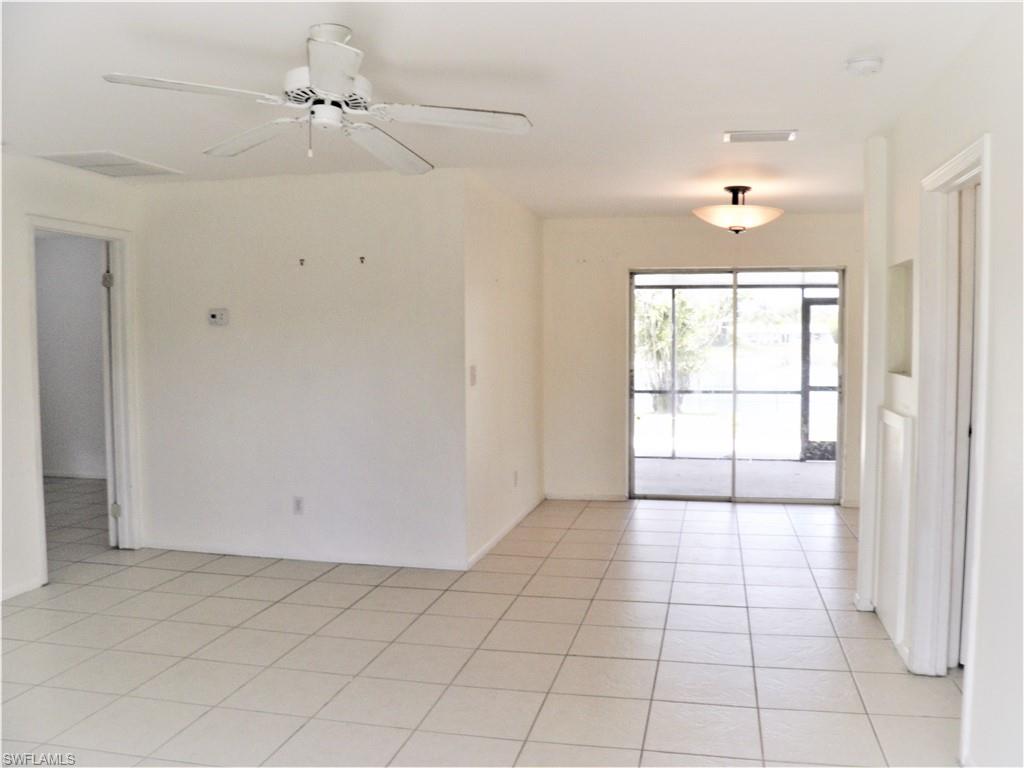 SANDY HOLLOW - Residential