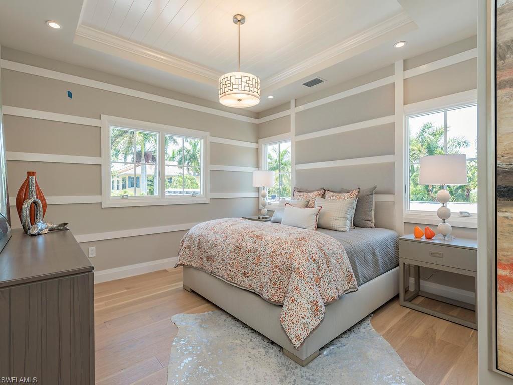 OLDE NAPLES - Residential