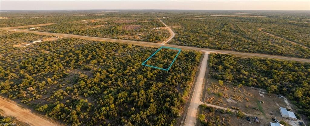 ACREAGE - Land
