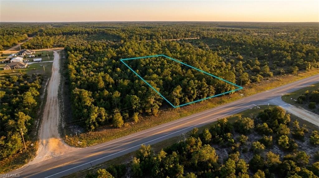 ACREAGE - Land
