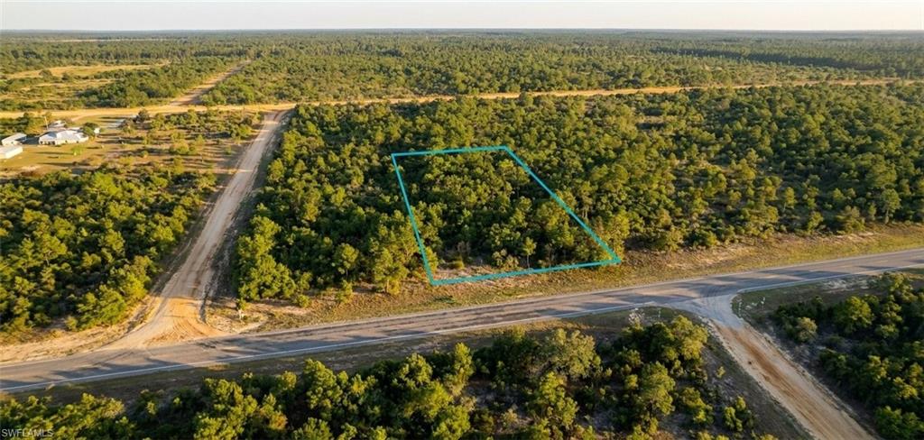 ACREAGE - Land