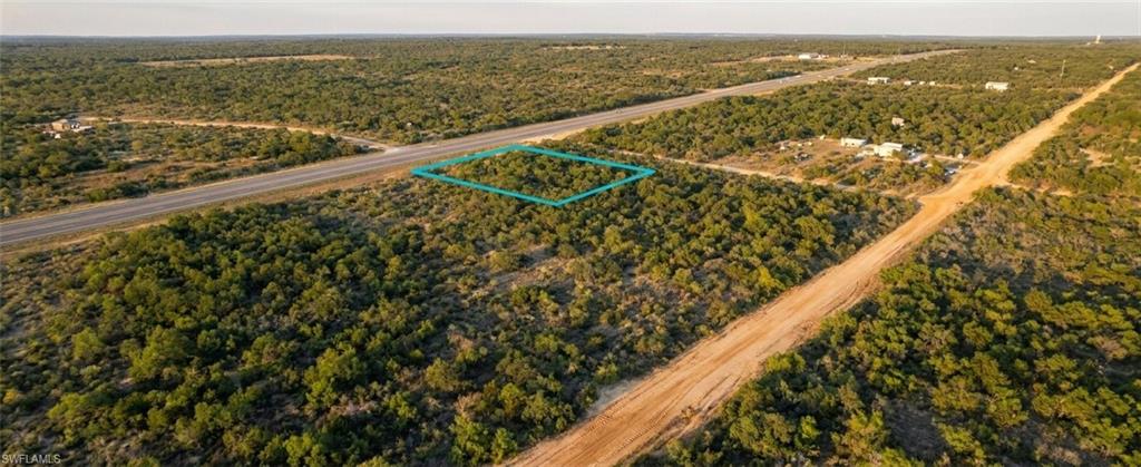 ACREAGE - Land