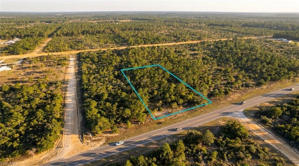 ACREAGE - Land