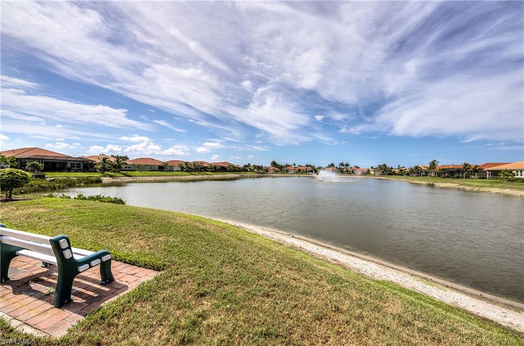 SUNSET POINTE - Residential