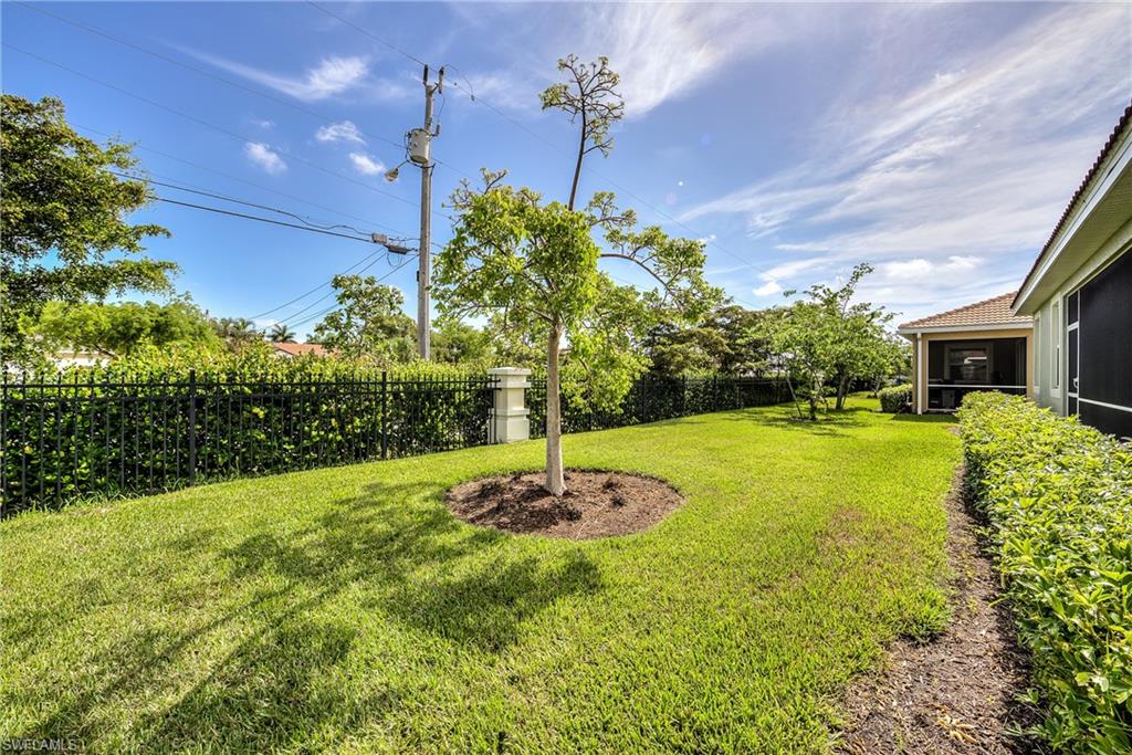 SUNSET POINTE - Residential