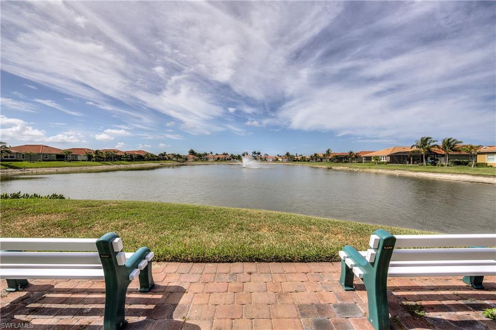 SUNSET POINTE - Residential