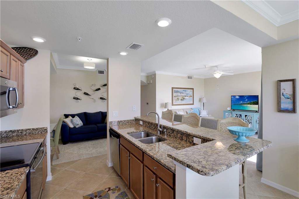 BONITA NATIONAL GOLF AND COUNTRY CLUB - Residential Lease