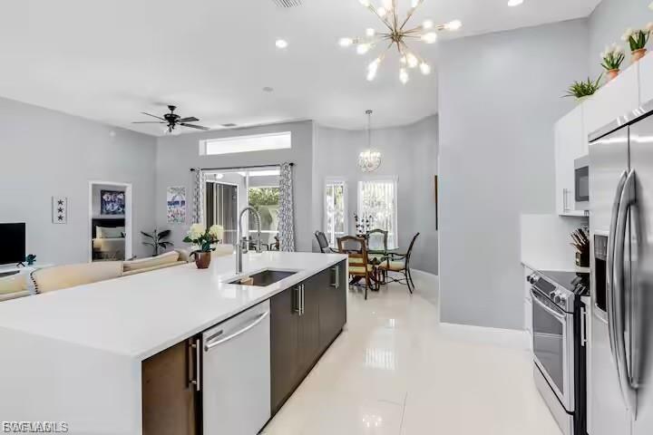 SAN CARLOS PARK - Residential Lease