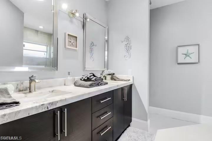 SAN CARLOS PARK - Residential Lease