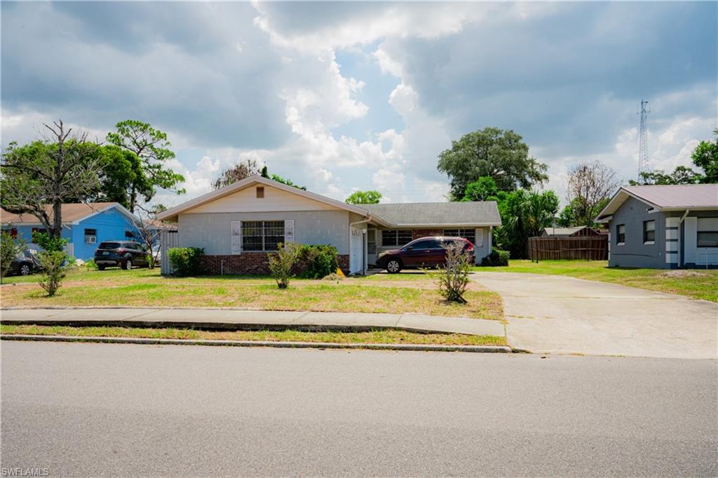 ACREAGE - Residential