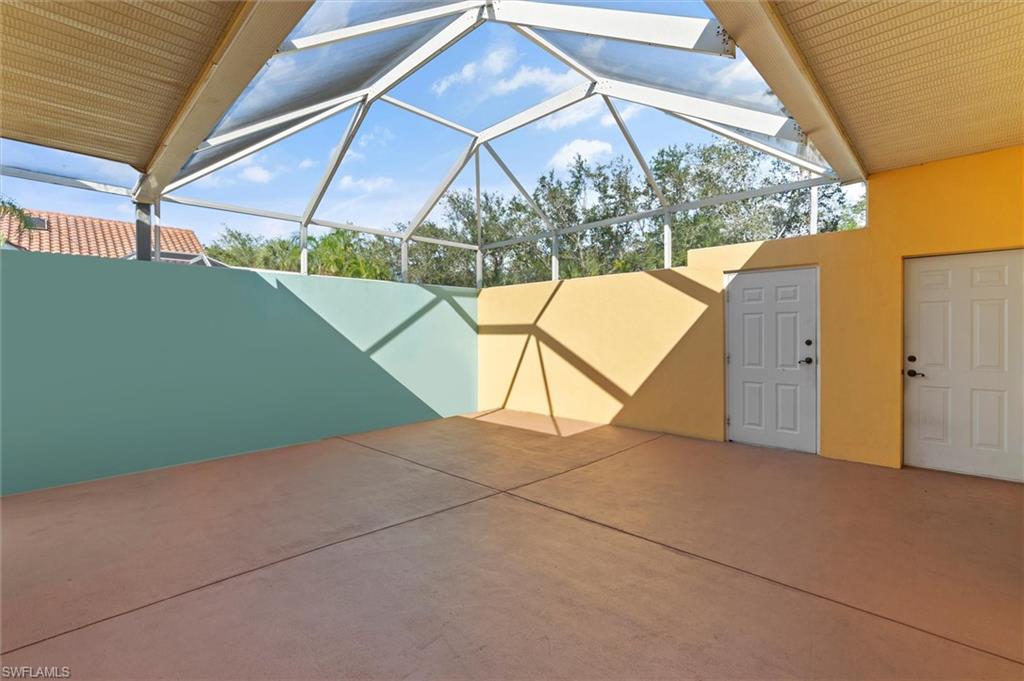COURTYARDS - Residential