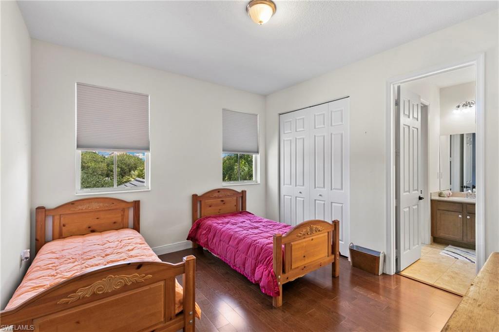 MAPLE RIDGE - Residential