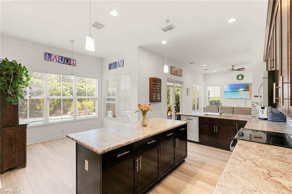MAPLE RIDGE - Residential