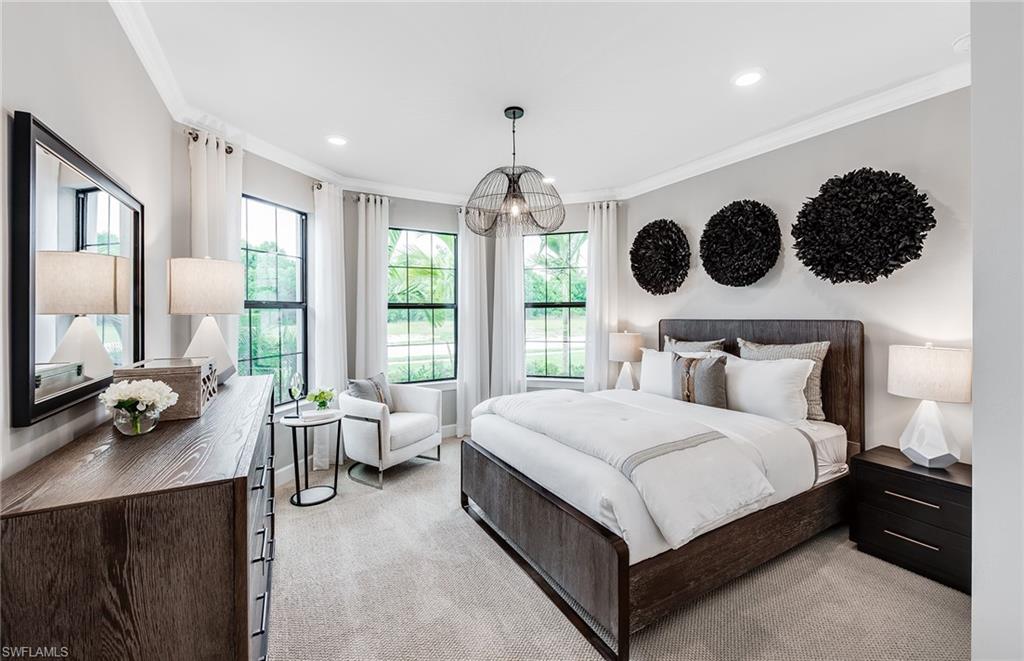 COUNTRY CLUB - Residential