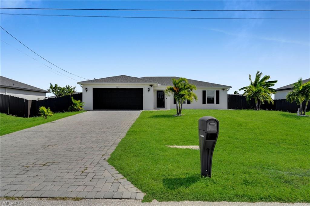 CAPE CORAL - Residential