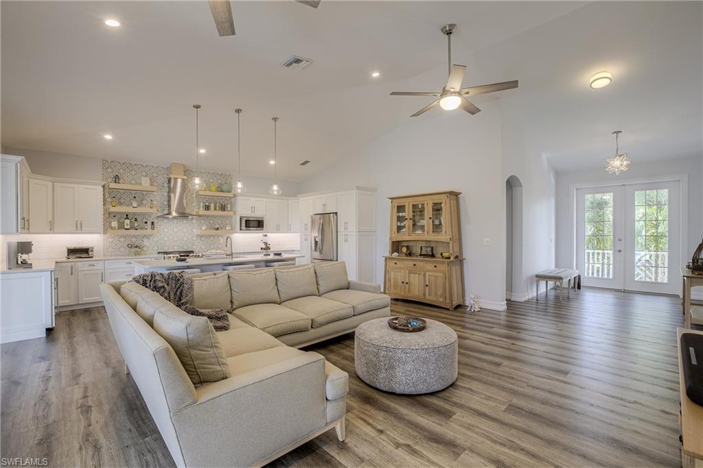 BELLE MEADE - Residential