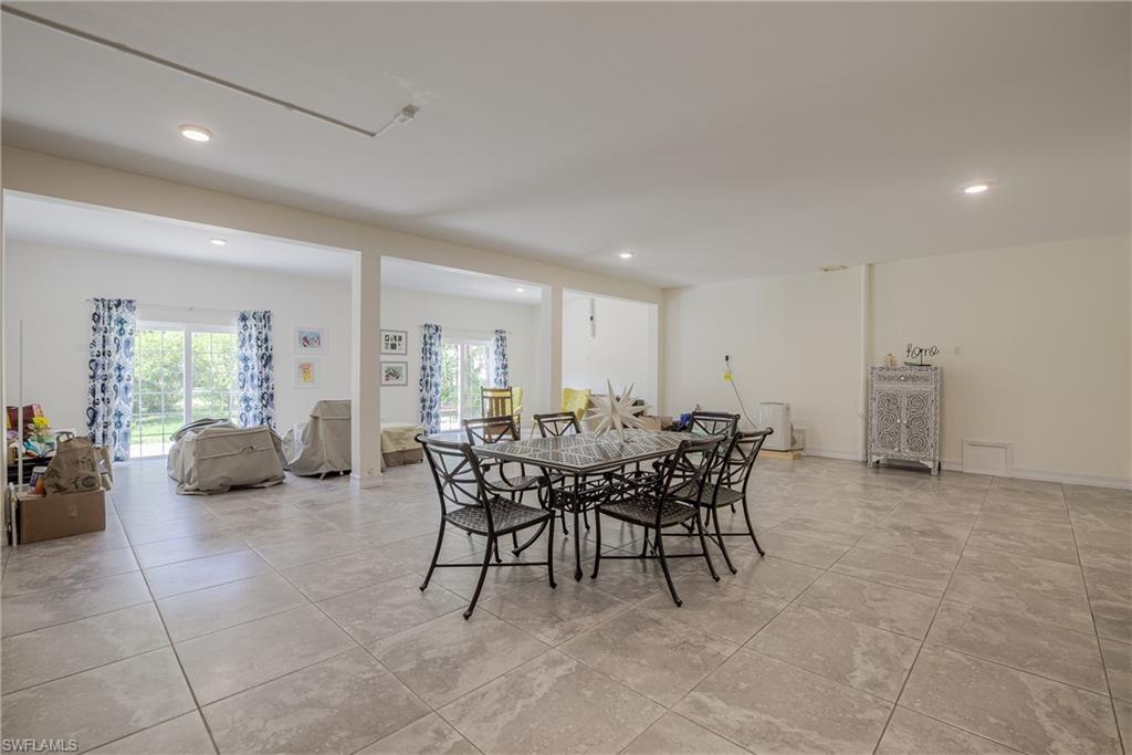 BELLE MEADE - Residential