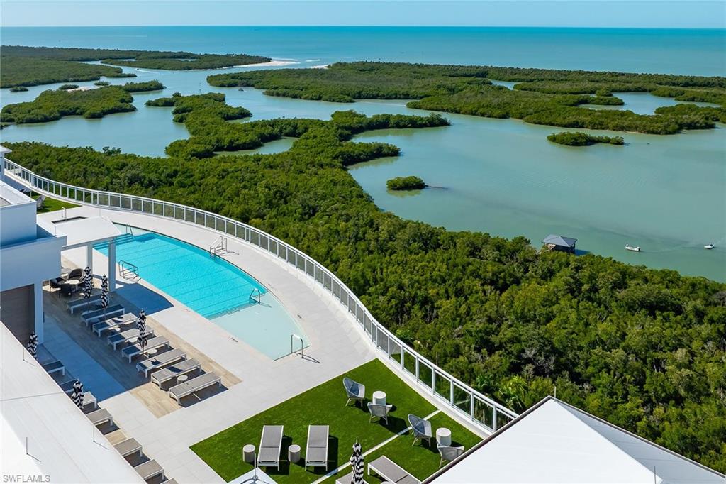 KALEA BAY TOWER 300 - Residential
