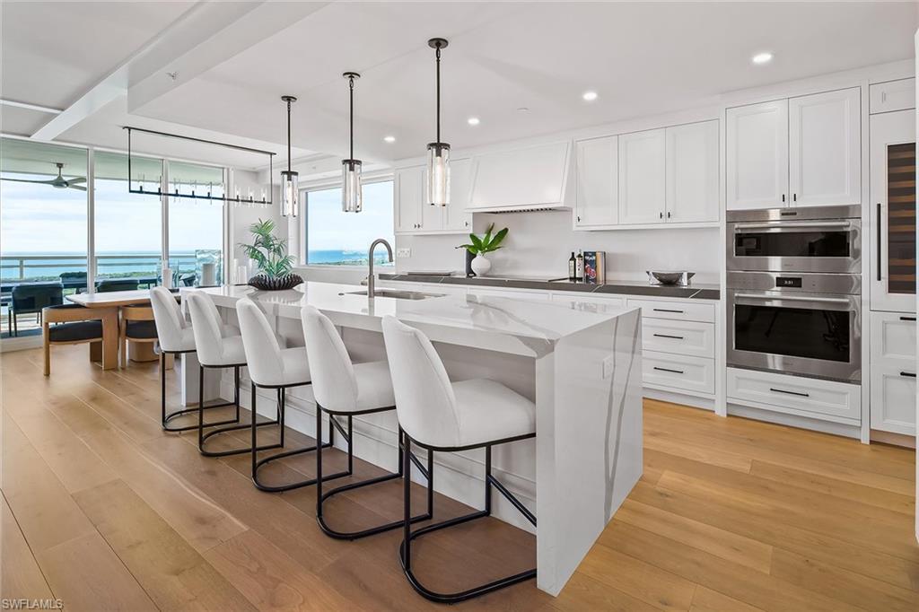 KALEA BAY TOWER 300 - Residential