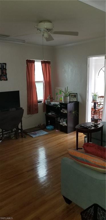 BAYSIDE PARK - Residential