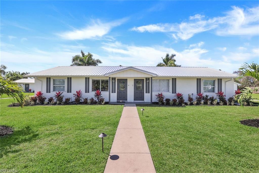 IMPERIAL SHORES - Residential