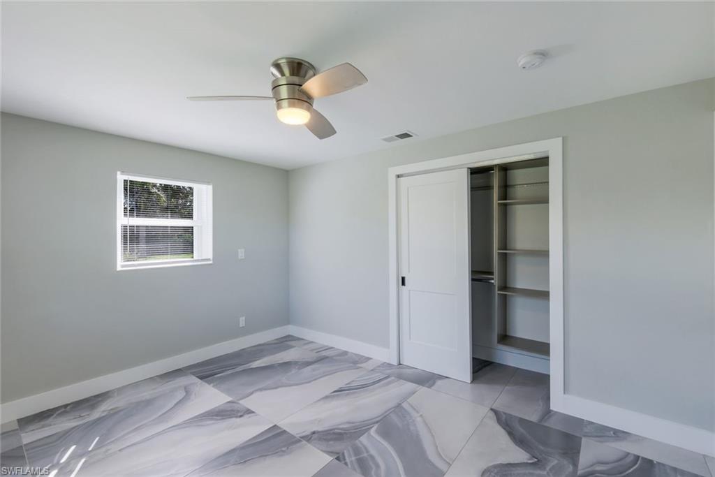 IMPERIAL SHORES - Residential