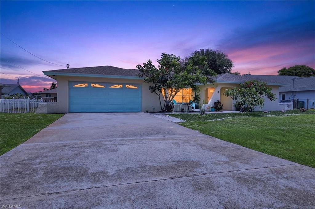 CAPE CORAL - Residential
