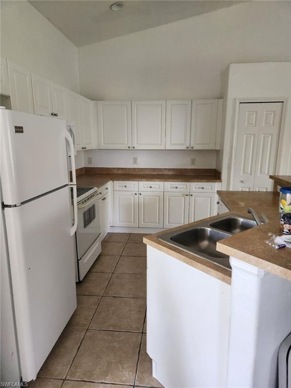 CAPE CORAL - Residential Lease