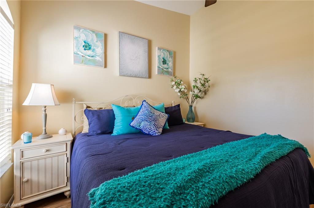 SUNSET CAY VILLAS - Residential