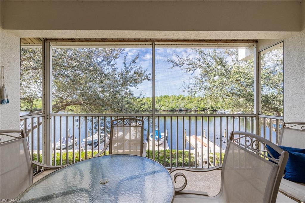 SUNSET CAY VILLAS - Residential