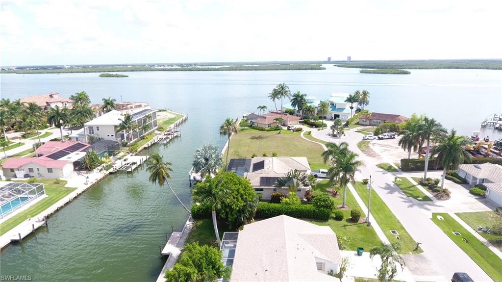 MARCO ISLAND - Residential