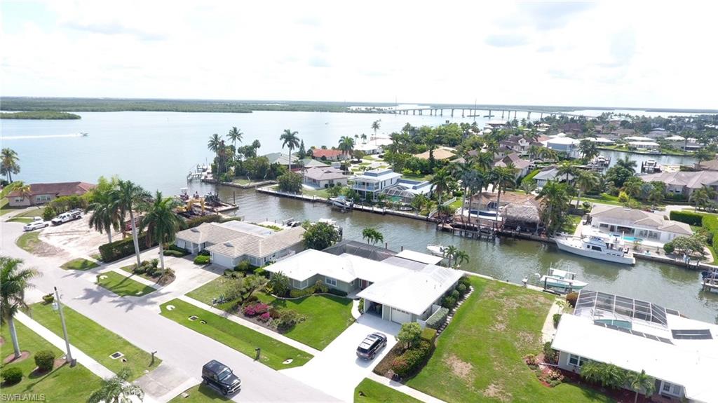 MARCO ISLAND - Residential