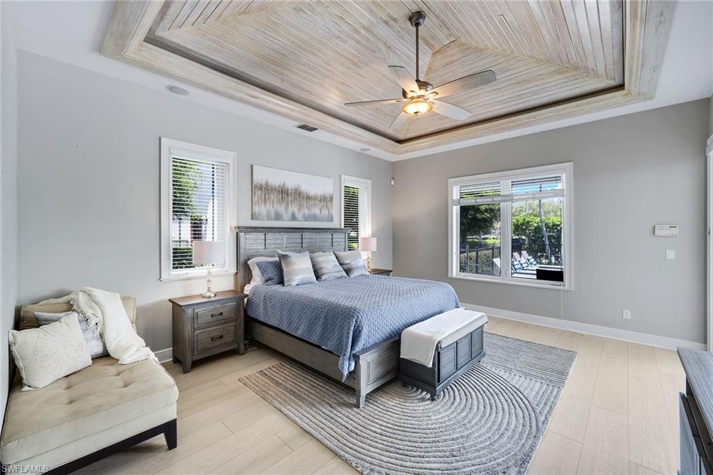 MARCO BEACH - Residential