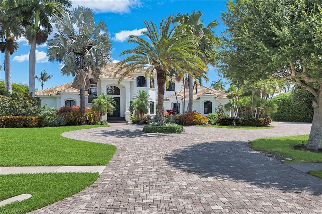 MARCO BEACH - Residential