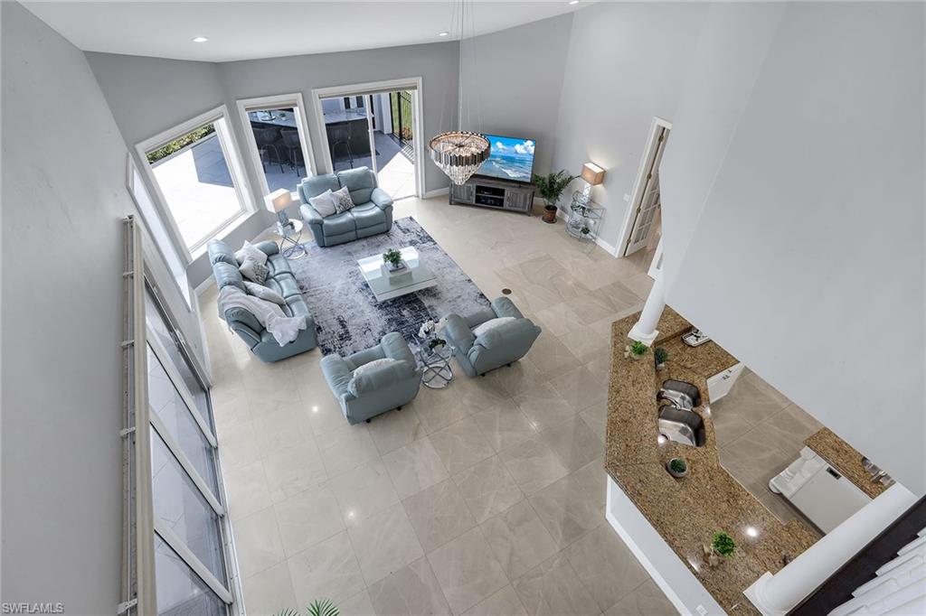 MARCO BEACH - Residential