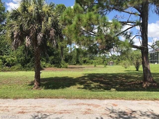 LEHIGH ACRES - Land
