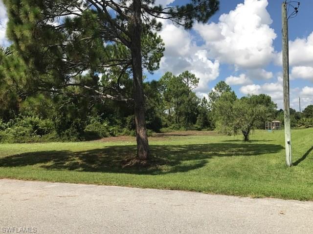 LEHIGH ACRES - Land