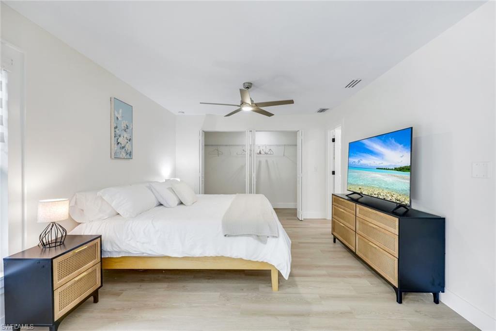 IMPERIAL SHORES - Residential