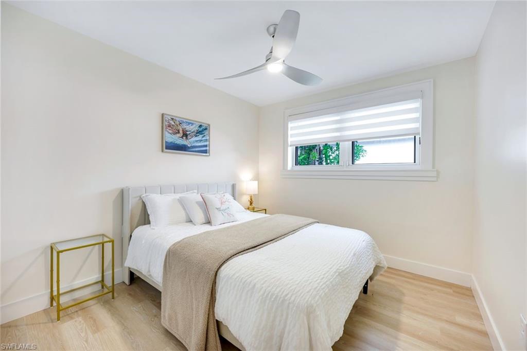 IMPERIAL SHORES - Residential