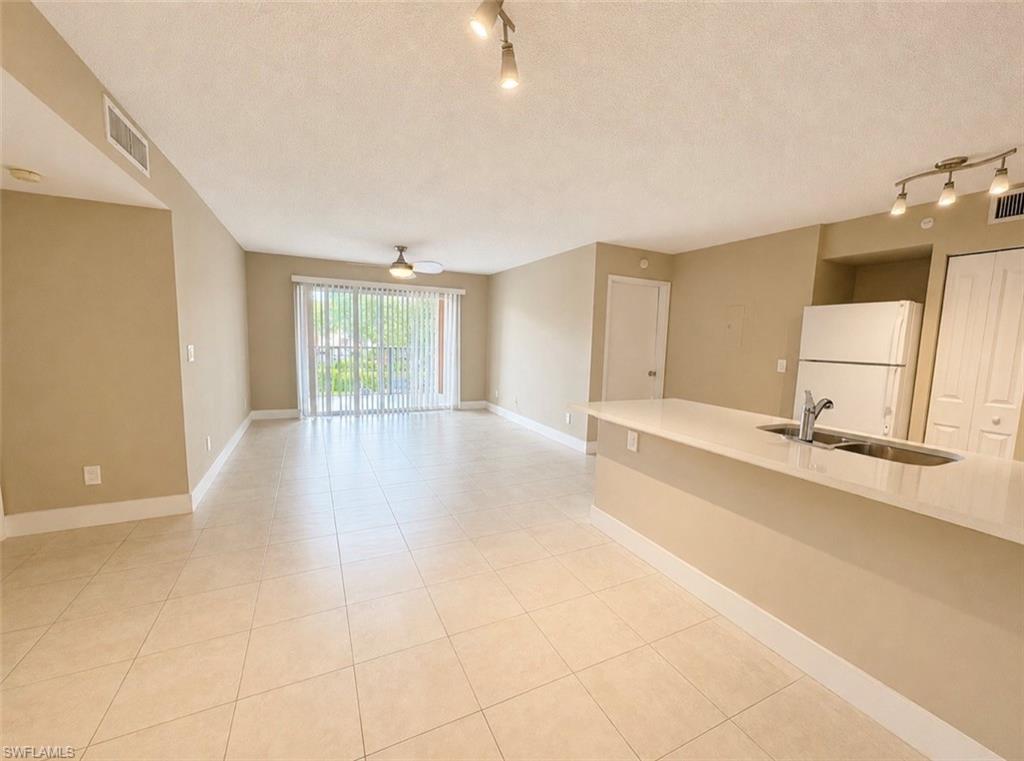 Well kept second floor unit, Enclave offers residents access to community amenities, including a pool, clubhouse, and beautifully landscaped grounds. Conveniently located just minutes from downtown Naples, Gulf beaches, shopping, dining, schools, and major roadways.